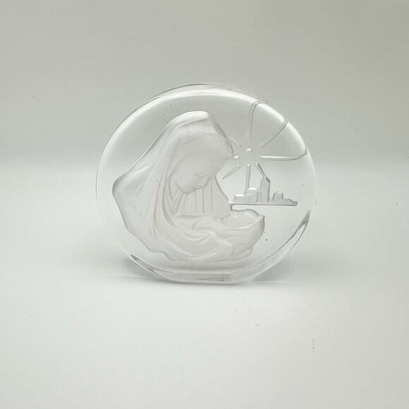 The Danbury Mint Lead Crystal Christmas 1979 Mary Mother Child Paperweight E7993 - Picture 1 of 6